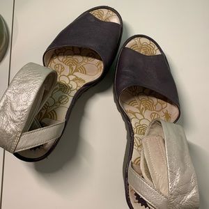 !!!!AWESOME FLY LONDON WEDGED SANDALS!!!